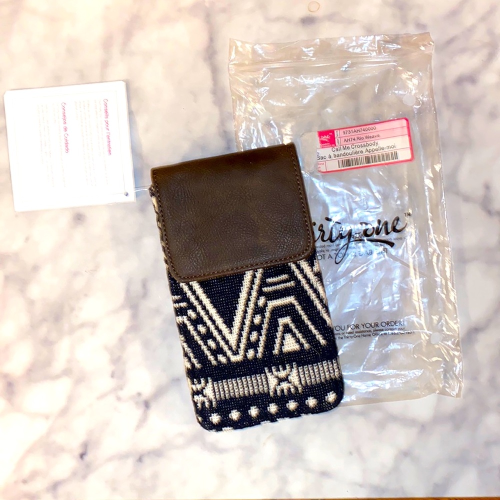 Thirty one cross body